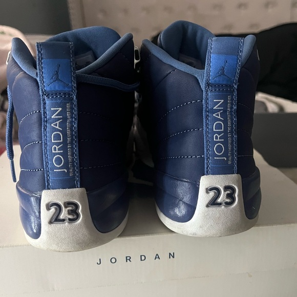 Jordan 12 Retro SE - Stone Blue says 6Y but converts to a women’s size 8 - Picture 6 of 6